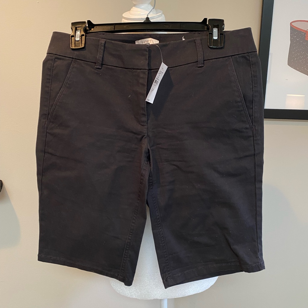 Nwt Loft Dark Grey Bermuda Roll Short 11 Inseam